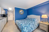 Stunning direct oceanfront views from your own balcony!