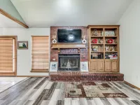 COZY FAMILY SIZED 3 BEDROOM NEAR MIDWEST CITY REGIONAL PARK,TINKER AIRFORCE BASE