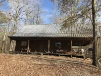 A Cozy Getaway on the Little Missouri River! -River Access