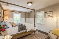 Newly Renovated Southampton Getaway House Отели рядом с достопримечательностью «Shinnecock Museuem and Cultural Center»