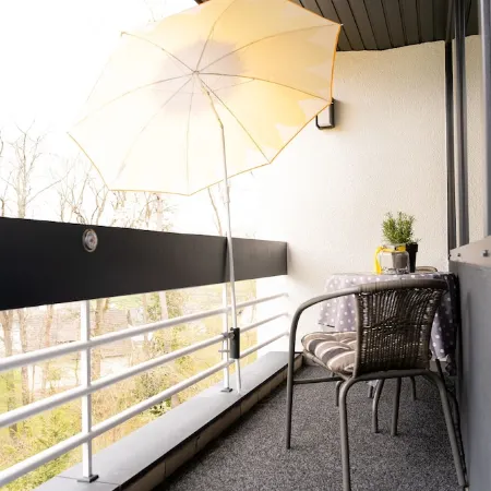 Light-flooded architect house in a quiet location FeWo "Yellow"