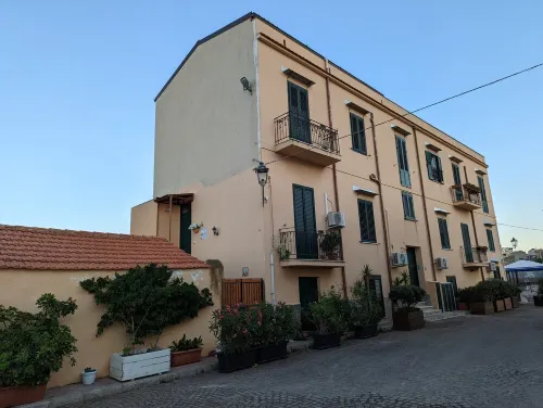 House in the seaside village of Santa Nicolicchia