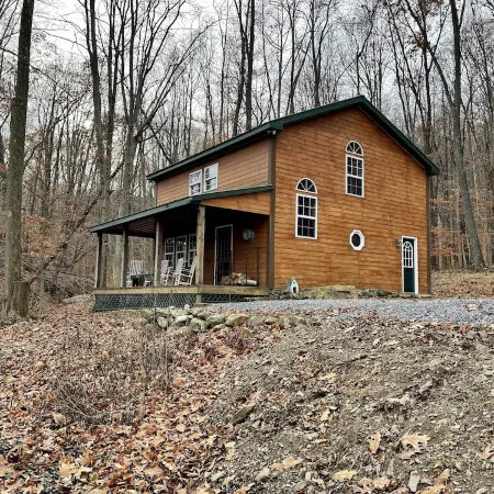 Creekside Cabin Vacation Rental