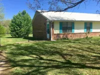 The Starlight Retreat - Starry Nights & Huge Yard Hotels in Cheatham County