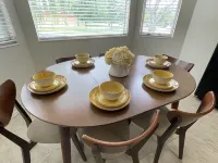 Family Friendly | Skiers Welcome | Sleeps 11 | Washer/Dryer | Smart TVs | Garage Hotel dekat Millcreek Canyon Winter Gate