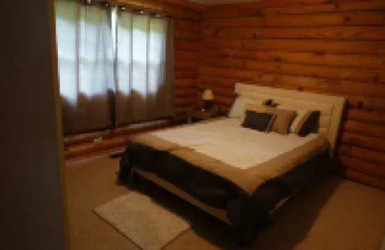 The Shack, An exquisite 3 bed room log cabin.