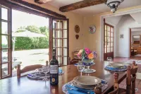 Les Charmettes. An Oasis of Calm in the Dordogne With Private Swimming Pool