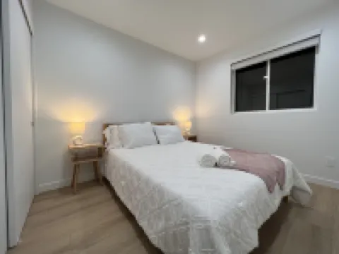 New Luxury Home with DTLA Views - Ideal for Groups Hotels in 