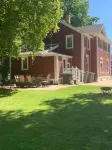 Downtown Lake Geneva Wisconsin Charm Sleeps10