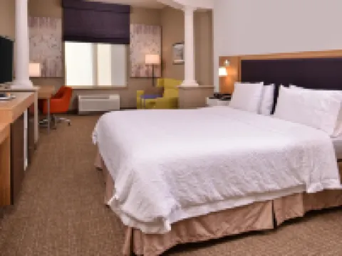 Hampton Inn & Suites Woodland-Sacramento Area Hotels in Woodland