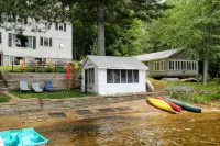 Paradise awaits on Shaws Pond conveniently located in the Lakes Region.