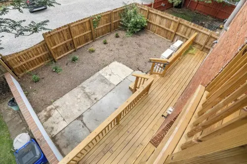 Pet-friendly, heart of downtown