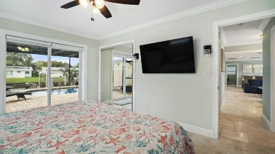 Serenity by the Bay Waterfront Heated Pool is an Option. Boat Lift with Kayak Hotels near Jabil