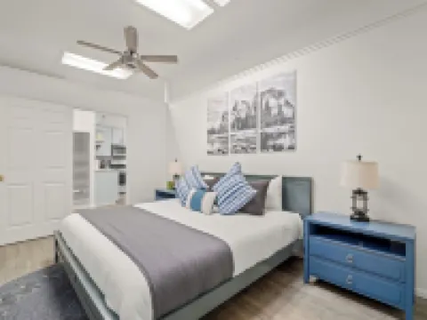 Cozy Mountain Guesthouse w/ Hot Tub & King Bed 1bed :1bth