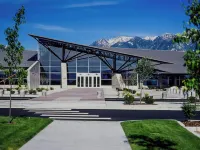 Spacious Home Near Canyons, Expo Center, and RSL Stadium サンディのホテル