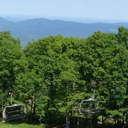 Amazing Mountain views - Ski In Ski Out - Wifi - fireplace - Pets OK