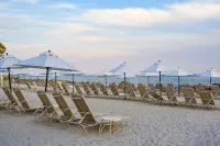 NEW!! Beautiful 1 Bdrm 2 Bath Townhouse on the Golf Course-Amenity Card Included