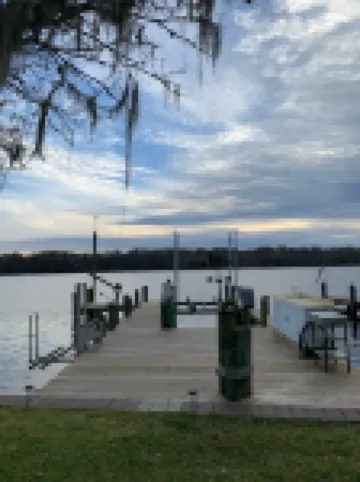 Waterfront property! Hotels in Welaka