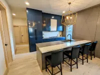 Inn on Main - Modern 1st Floor Apartment in the Heart of Downtown Geneva Các khách sạn ở Geneva