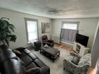 Fountain Blue-Beachside Hotels in Albert Lea
