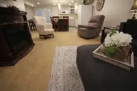 Upscale 2-bedroom with onsite parking.