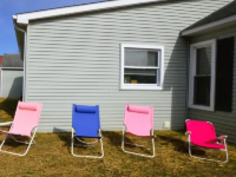 Our historic 140 year old home is a minutes walk to Downtown Flushing Hotels in Flushing