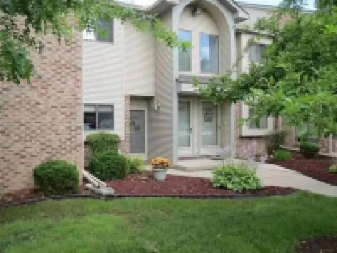 Ruby's private 2-bedroom home with parking. Recently renovated with flooring.