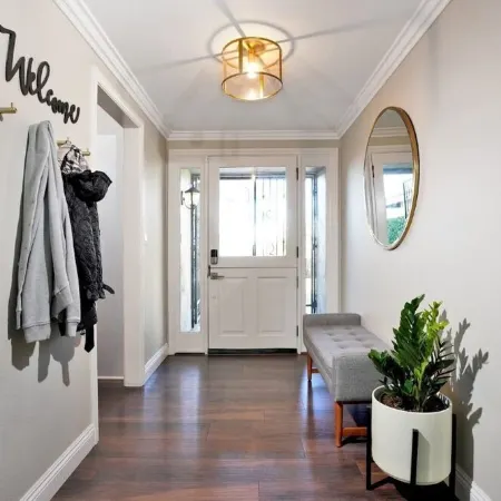 Orange Oasis 🍊- 10min to Disneyland 🎡Spacious Pool home