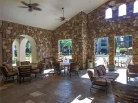 Condo private balcony overlooking the pool close to Disney!