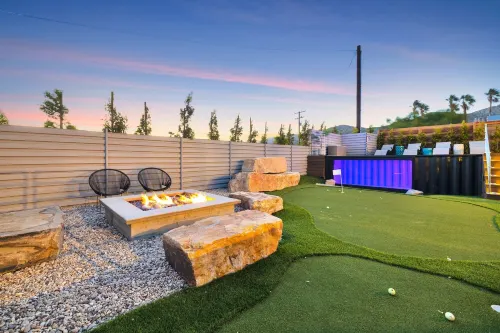 Heated Pool-Spa, Mini Golf, Fire Pit, Game Room, Stunning Views, and More!