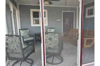 Palisade Orchard Getaway Hotels near Skyway Ski Trailhead