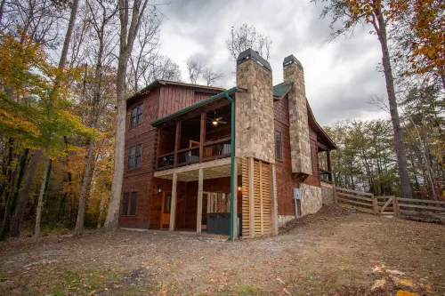 Cabin getaway in downtown! Hotels in Blue Ridge