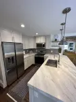 Updated Canyons condo steps from Cabriolet lift - full kitchen, washer/dryer