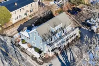 Charming West Falmouth Apartment - walk to bikeway and Chappy beach!
