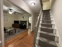 Historic Chateau Palmer A. Downtown Bristol RI 布裡斯托爾住宿飯店