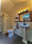 Tiny Farmhouse Cottage with Loft - Drift Asleep by Stargazing through Skylight