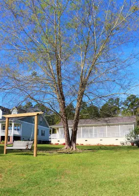 Lakefront Cottage on Lake Marion