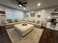 3-bedroom w/pool and all the comforts of home in Muscle Shoals-recording capital