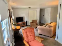 3-bedroom apartment near hospital and Erie Canal