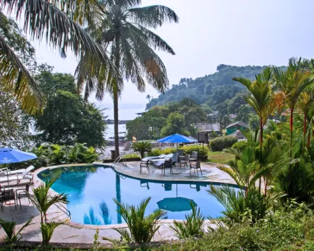 Stone Water Eco Resort Hotels in Bogmolo