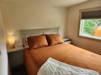 New and Wonderfully Equipped Comfy Cottage - 9 Miles from West Glacier
