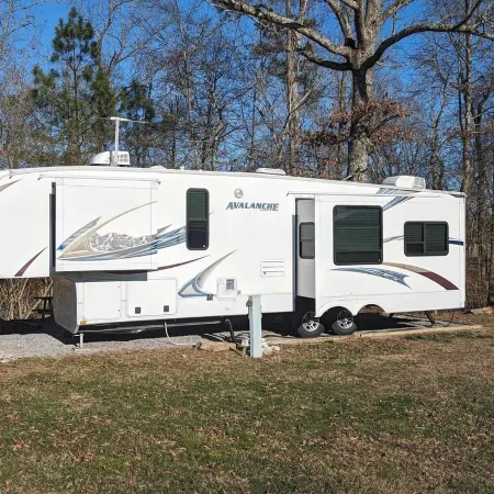 Luxury 5th Wheel Glamping In Style In Historic Mentone,  Alabama