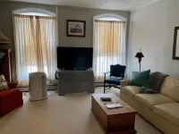 Charming 3rd Floor Walk-up River View