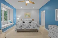 Indoor Pool/Spa with Lake Michigan Beach Access! Near Grand Haven and Sleeps 24