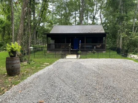 Cabin near Indian Creek