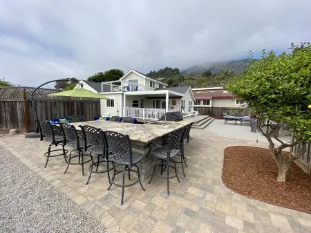 Comfortable Family Beach House, Steps from the Beach