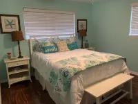 Waterfront Home! Relax & Enjoy the Serenity of Lake Palestine.