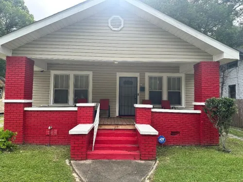 Charming 3-bedroom house with AC and WiFi in welcoming Mobile