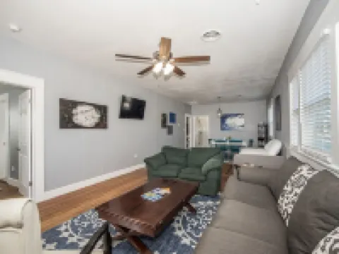 The Bensyn House, Near WTAMU & Town Square Hoteles en Canyon