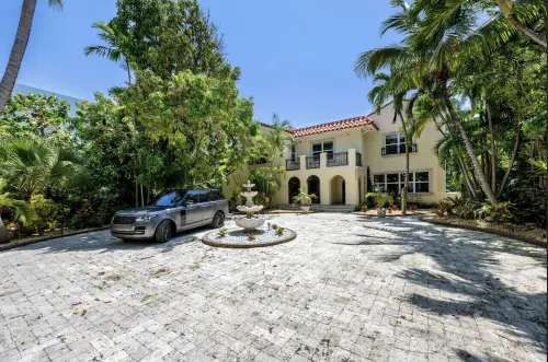 Miami Beach Waterfront Mansion, Pool, Ping Pong, Grill, Guest House, Gated